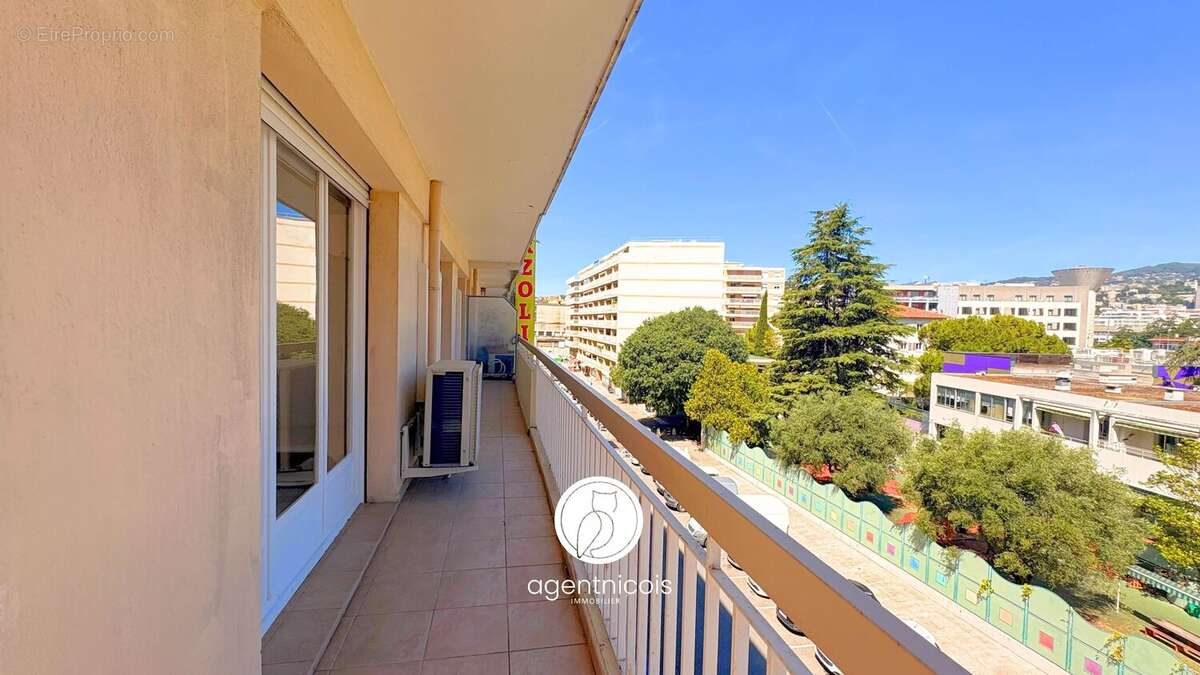NICE // Saint Roch : Appartement - 3 pièces / Terrasse / Parking - photo 4