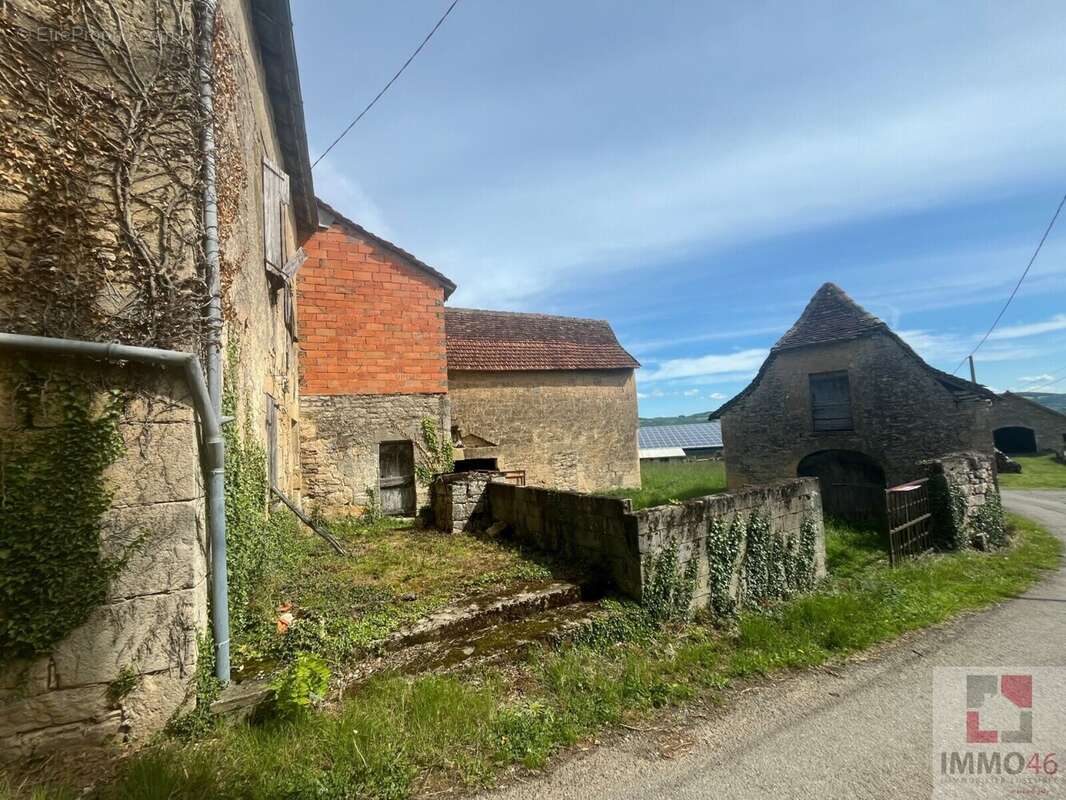 Maison à GRAMAT