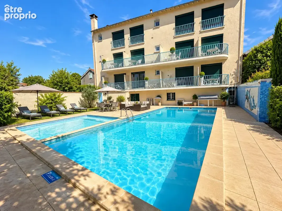 Hôtel 3 étoiles 23 chambres avec piscine - photo 2