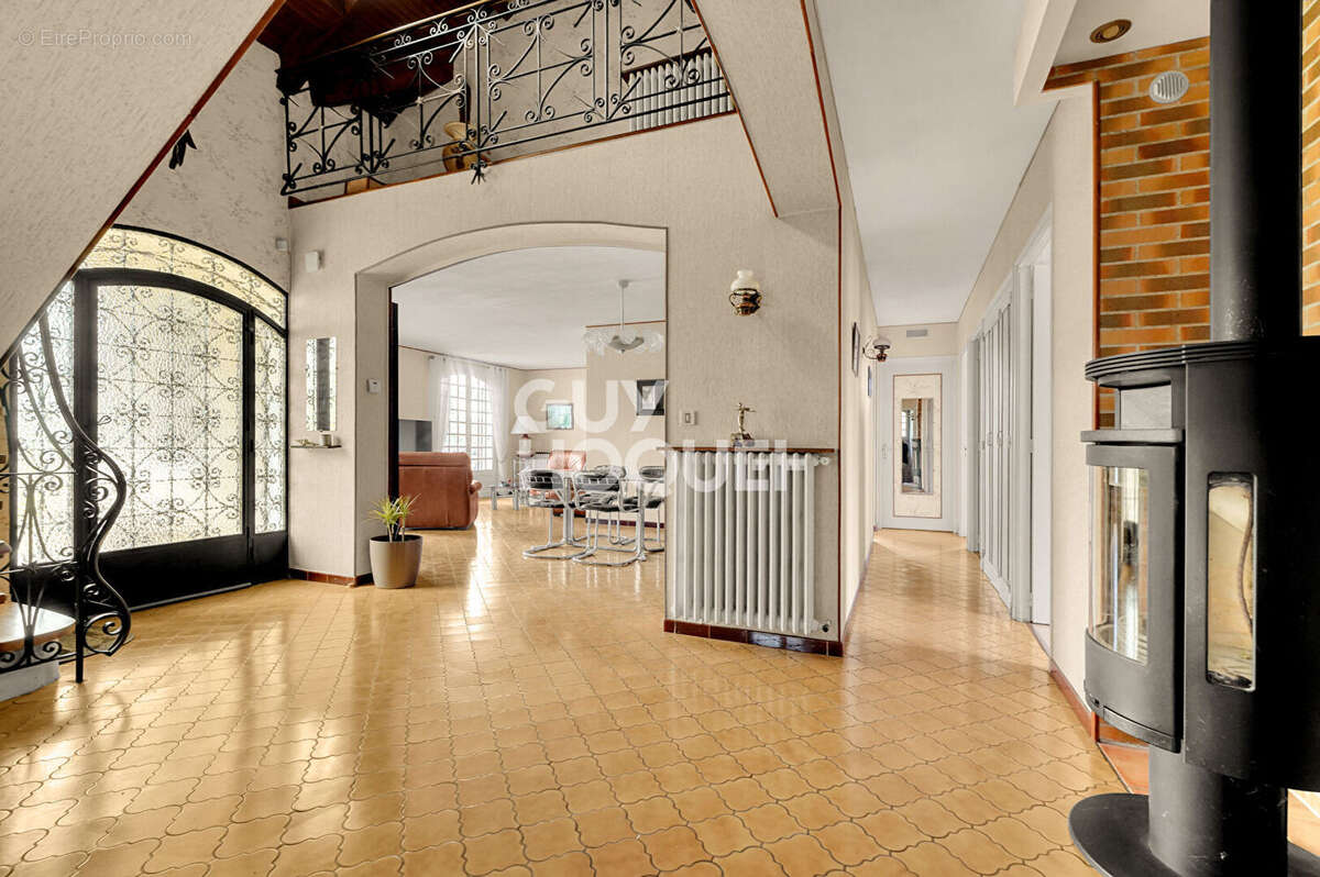 Maison à FRONTON