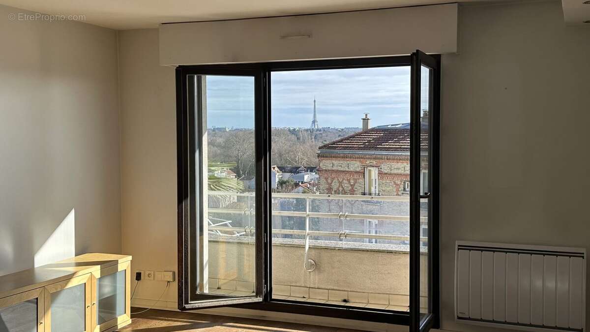 Appartement à SURESNES