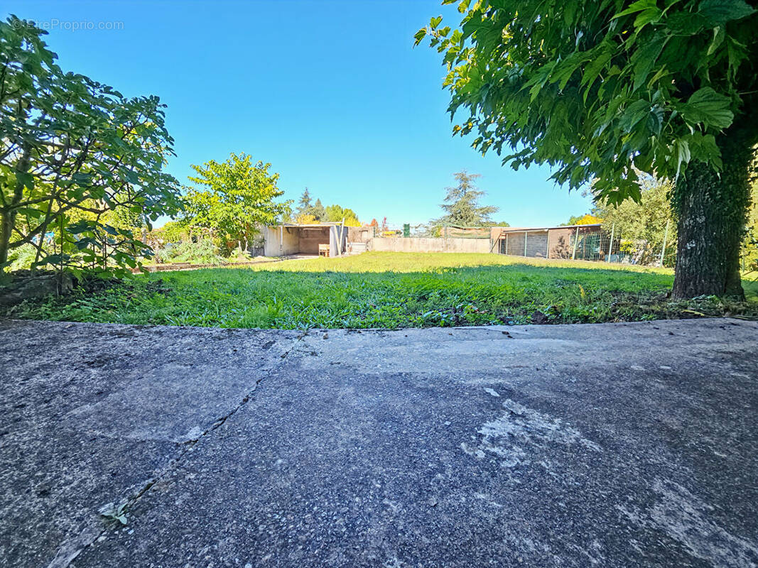 Maison à VILLENAVE-D&#039;ORNON