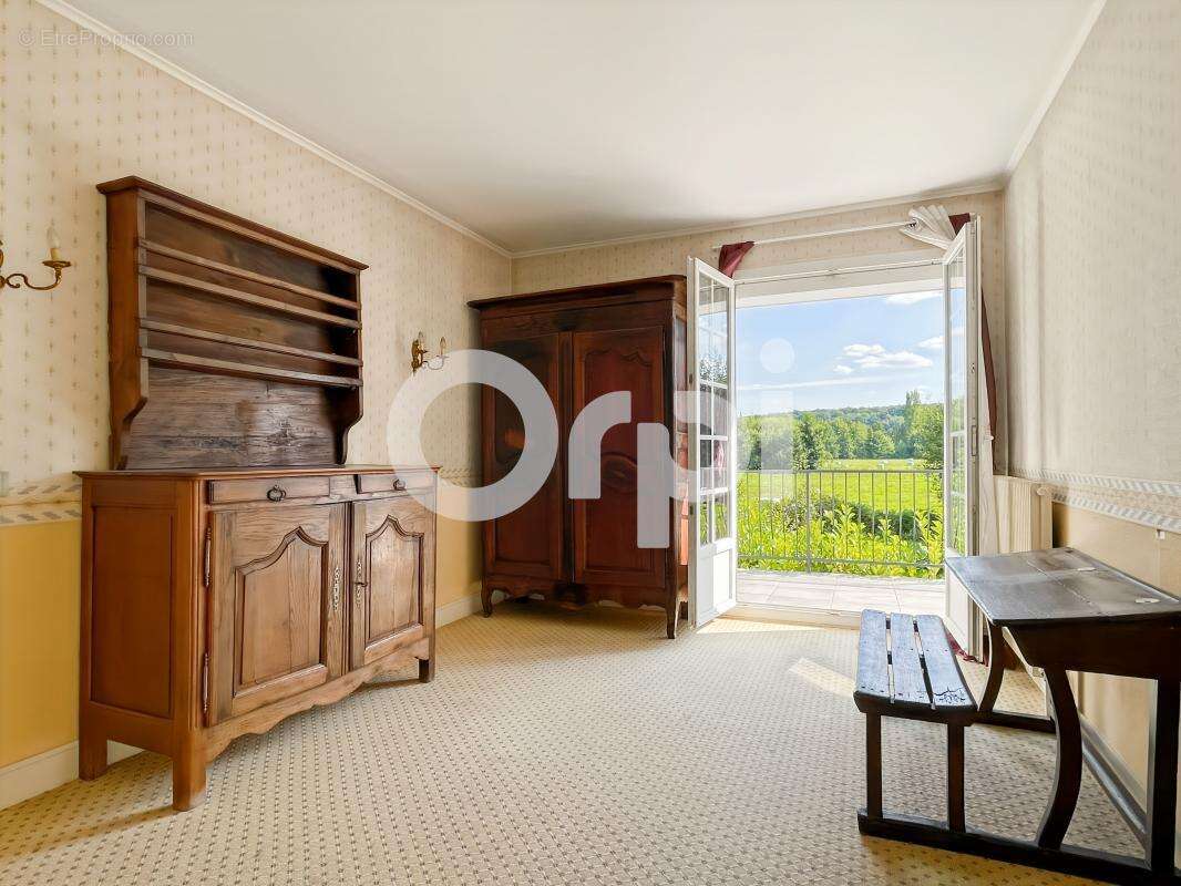 Maison à ARNIERES-SUR-ITON