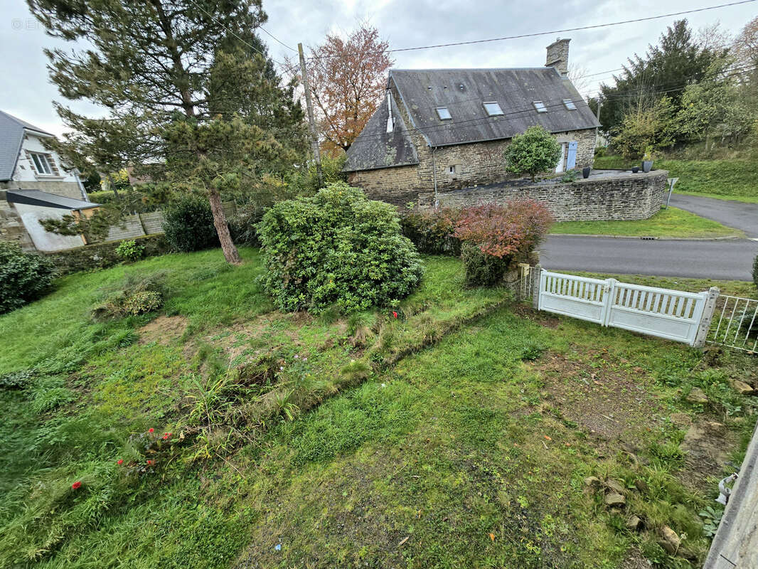 Maison à SOURDEVAL