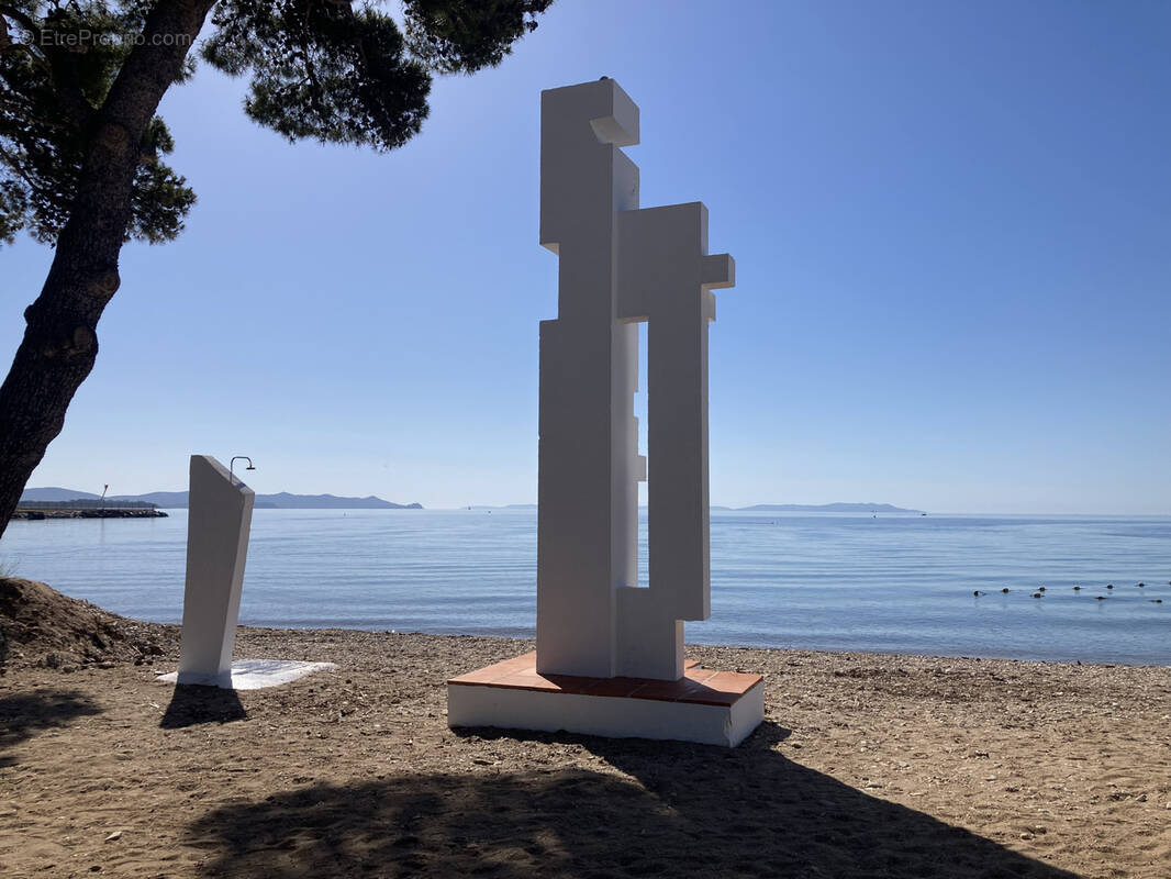 Appartement à HYERES