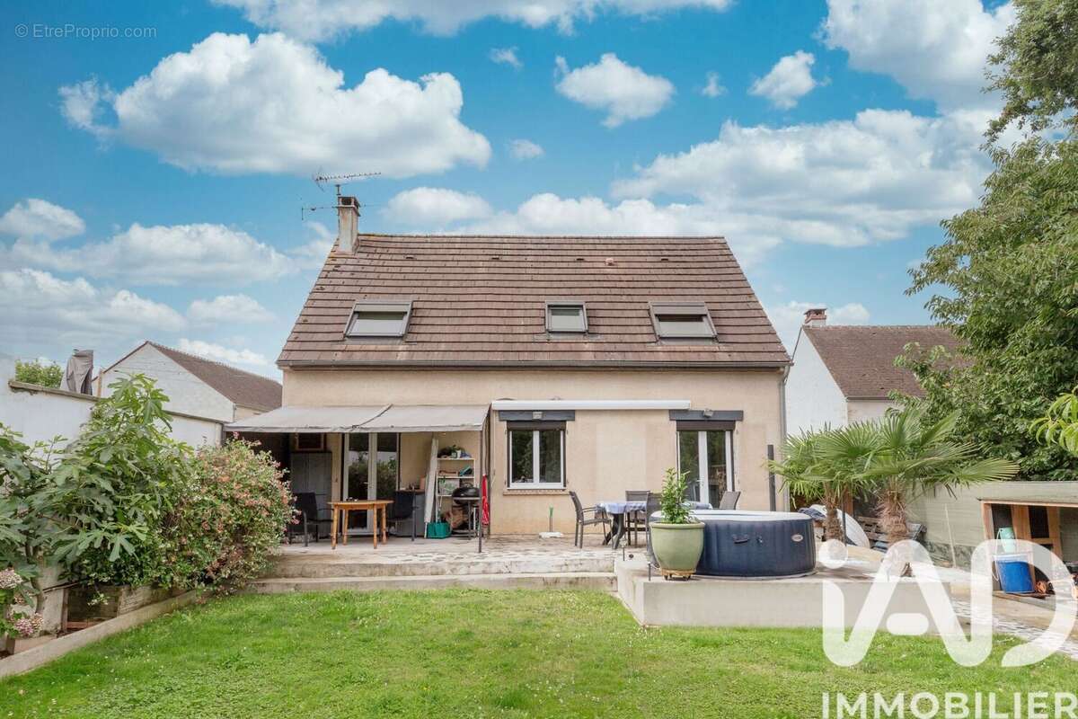 Photo 2 - Maison à BERNAY-VILBERT