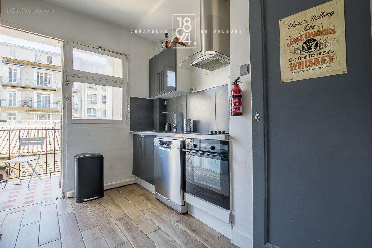 Appartement à MARSEILLE-8E