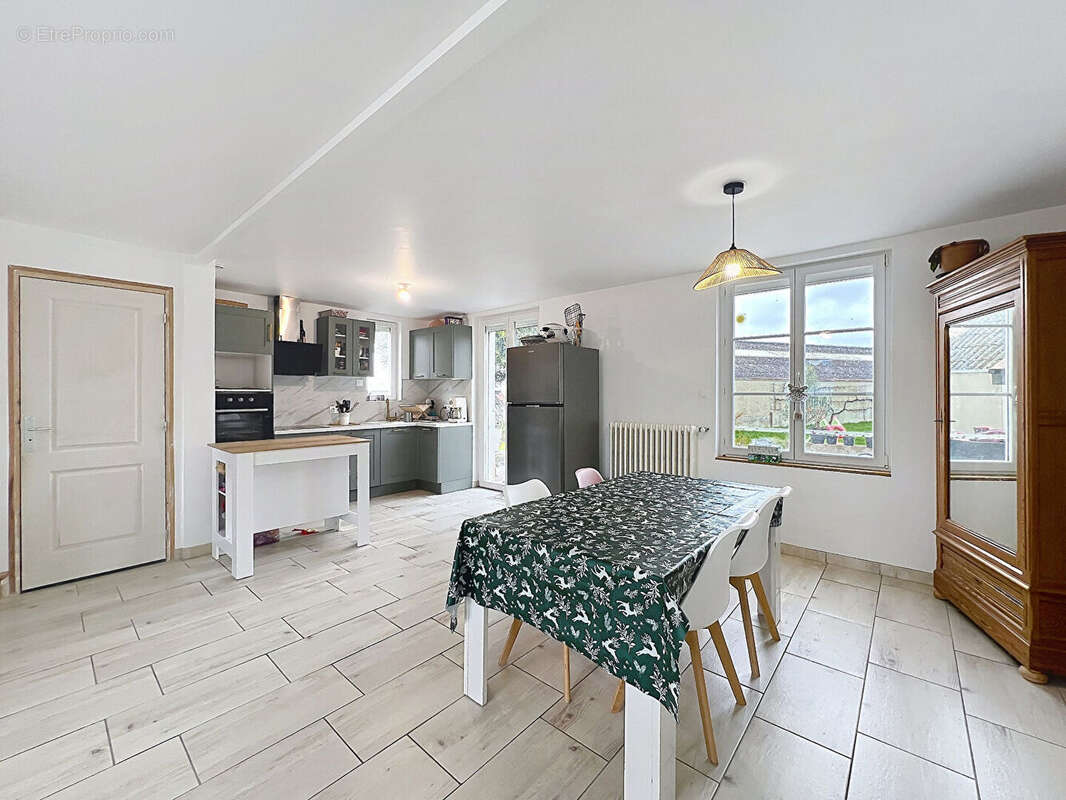 Maison à CHALONS-EN-CHAMPAGNE