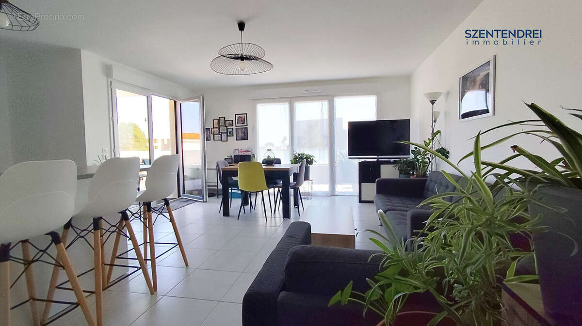 Saint Aunès - appartement T4 - ROOFTOP - Szentendrei Immobilier - Appartement à SAINT-AUNES