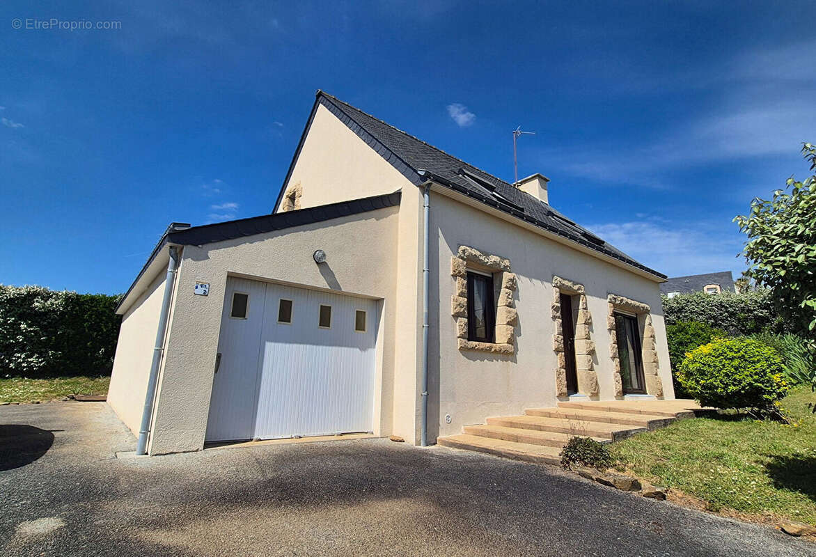 Maison à CLOHARS-CARNOET