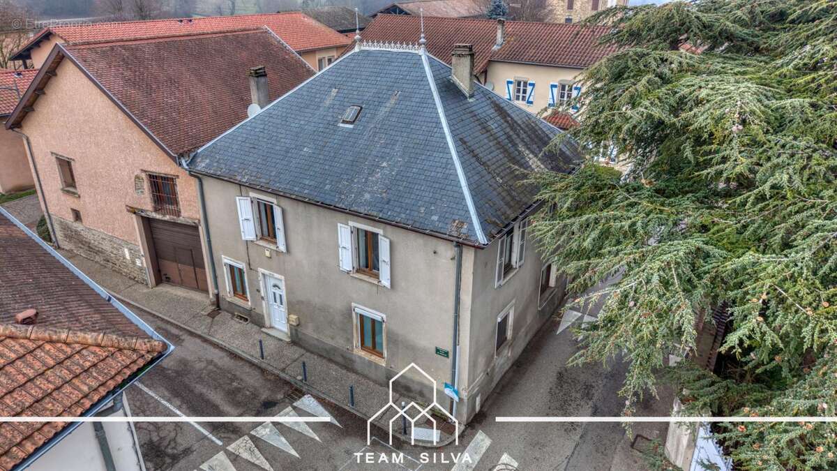 Maison à BOURGOIN-JALLIEU