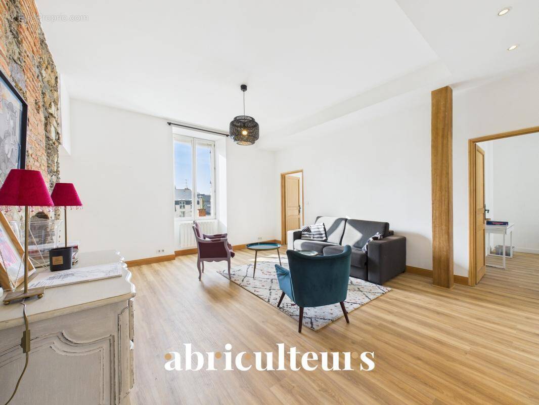 Appartement à NANTES