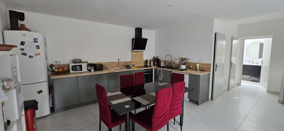 Appartement à CHATEAURENARD