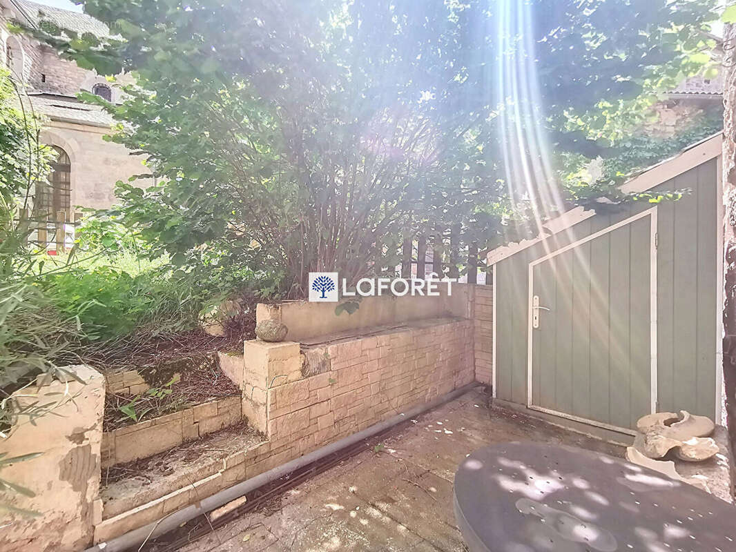 Maison à LE MALZIEU-VILLE