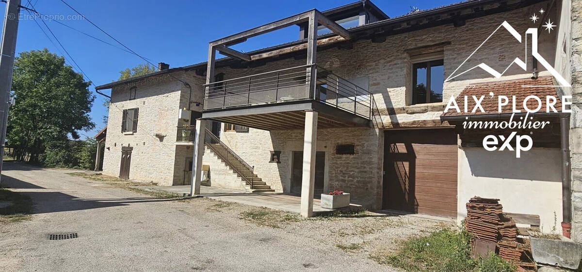 Maison à SAINT-MARTIN-DU-MONT