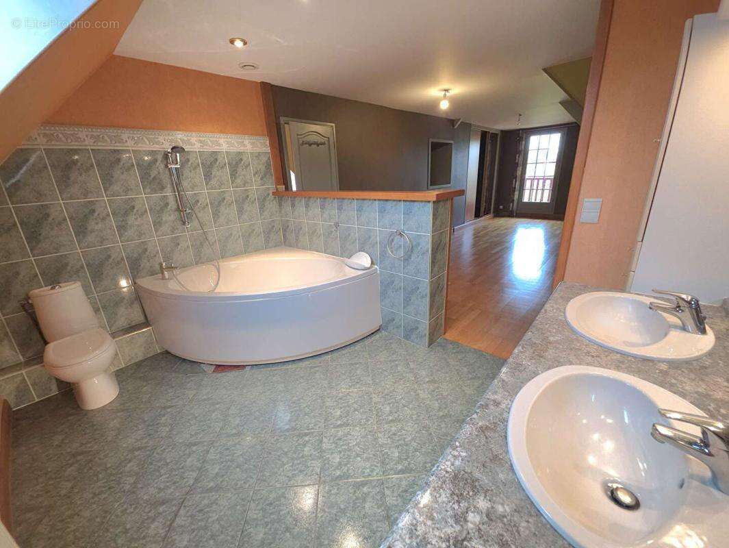 ECHAUFFOUR 61370 maison 6 chambres sur sous-sol complet, terrain 2.805 m² - photo 18