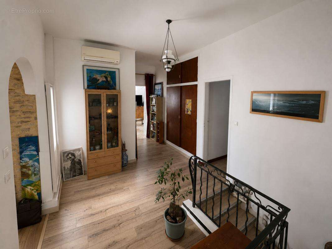 Maison 94 m² à La Seyne-Sur-Mer  - photo 5