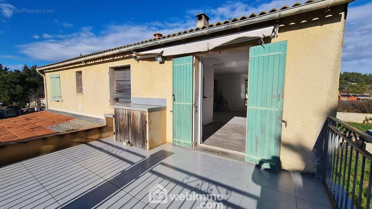 Maison 178 m² à Gonfaron  - photo 138