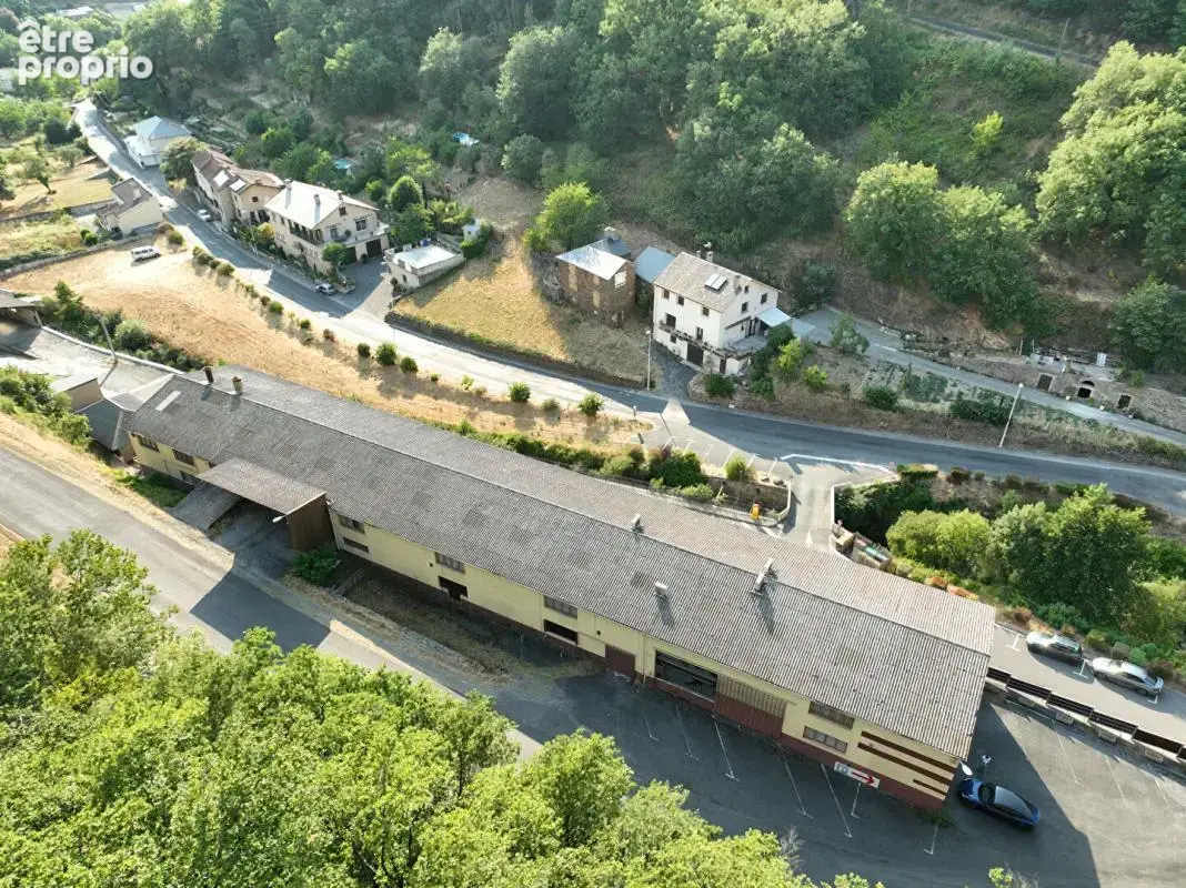 Ensemble immobilier de 32 pièces R+1 de 1661 m2 - photo 3