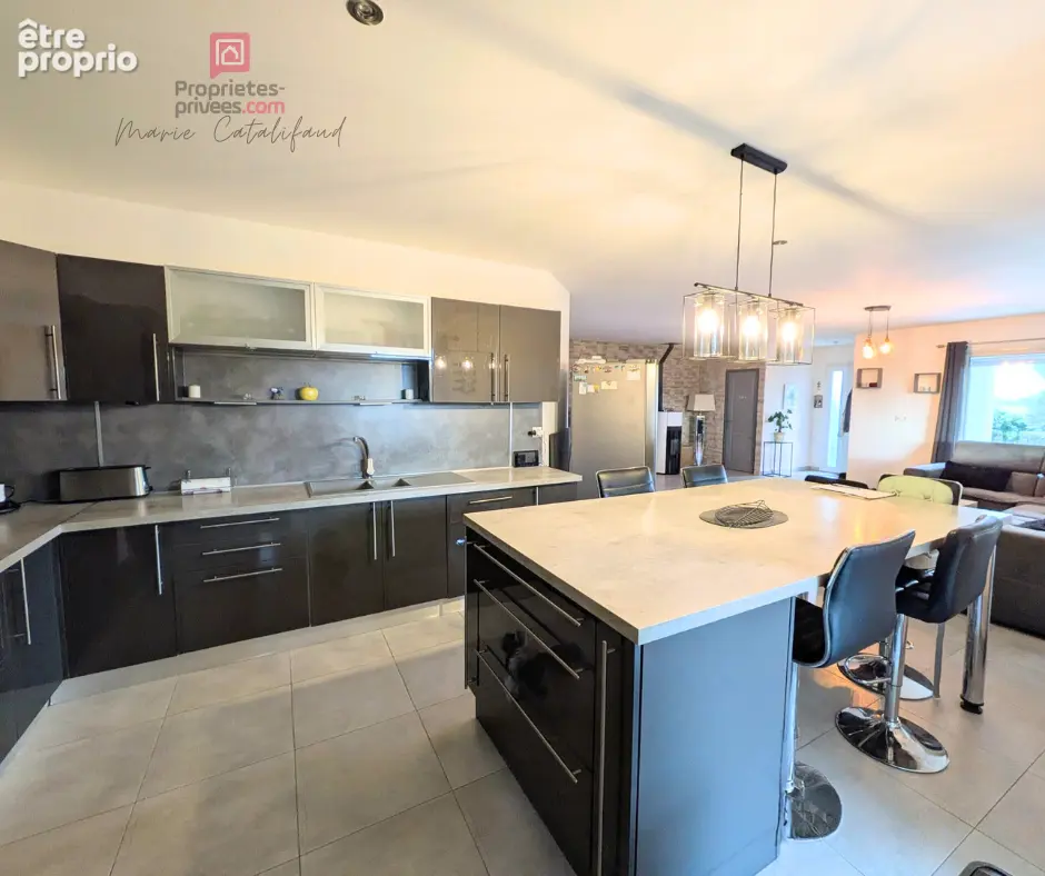 Maison plain-pied 4 pièces avec piscine ? terrain 1500 m² - photo 3