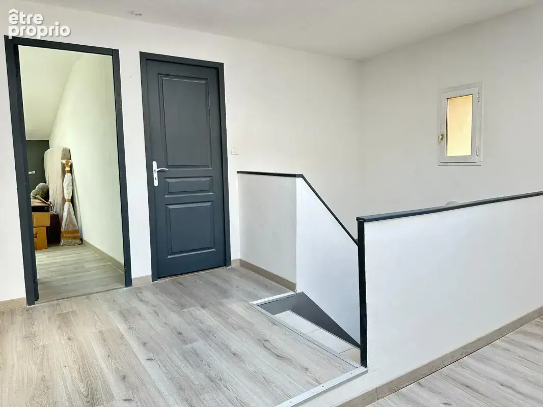 Vinon-sur-Verdon centre ancien, Maison de village en pierre – 123 m², 4 chambres – cour privative et garage indépendant juste en - photo 14