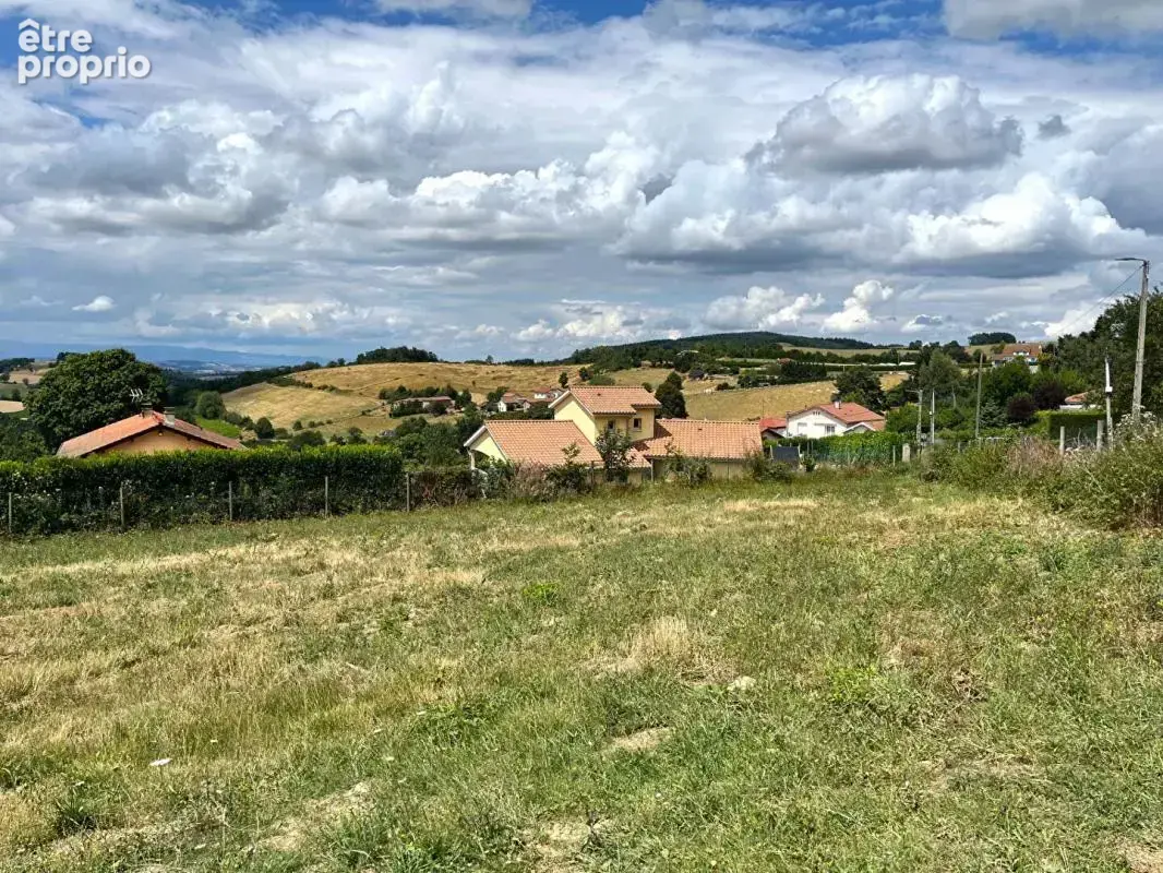 Terrain viabilisé avec vue dominante - photo 2