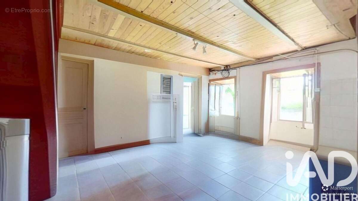 Maison 66 m² à Moussages  - photo 7