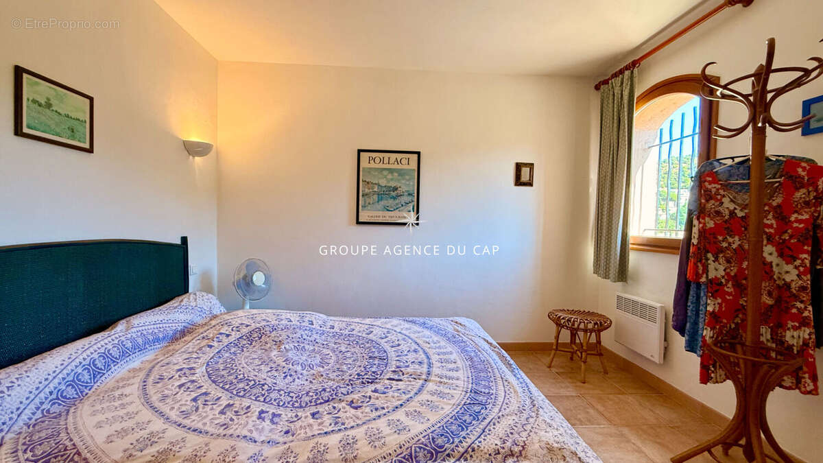 Maison à LES ISSAMBRES