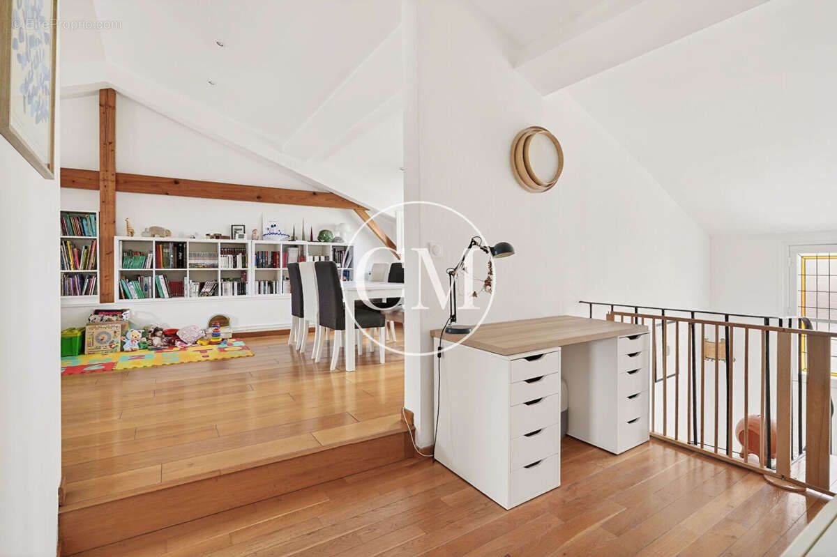 Appartement à VERSAILLES