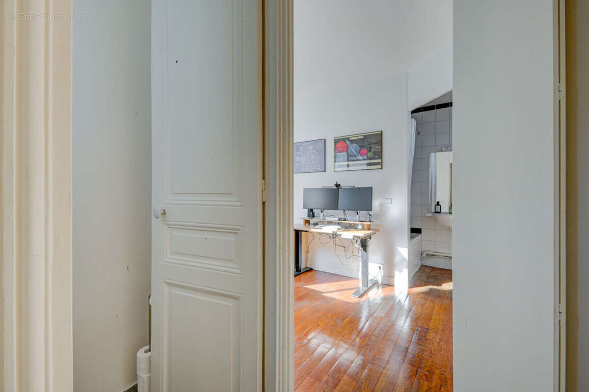 Appartement à PARIS-9E