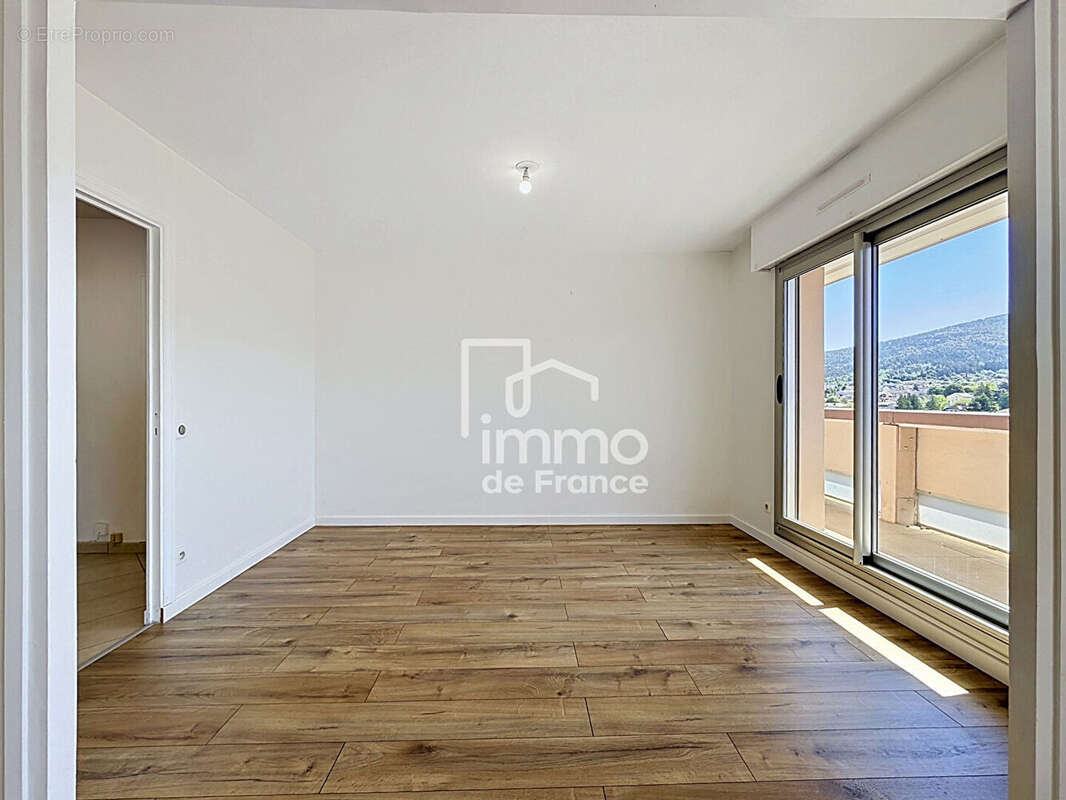 Appartement à OYONNAX