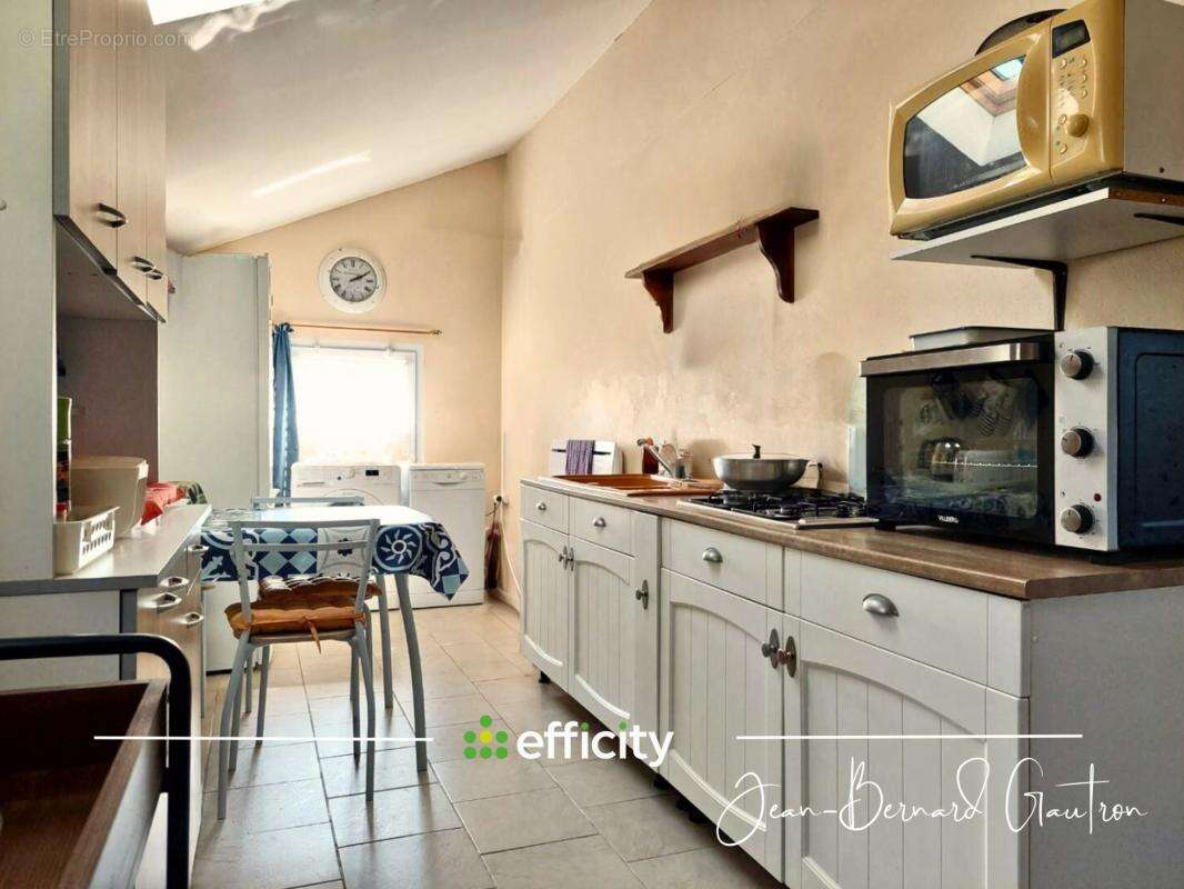 Maison à BELLE-ISLE-EN-TERRE