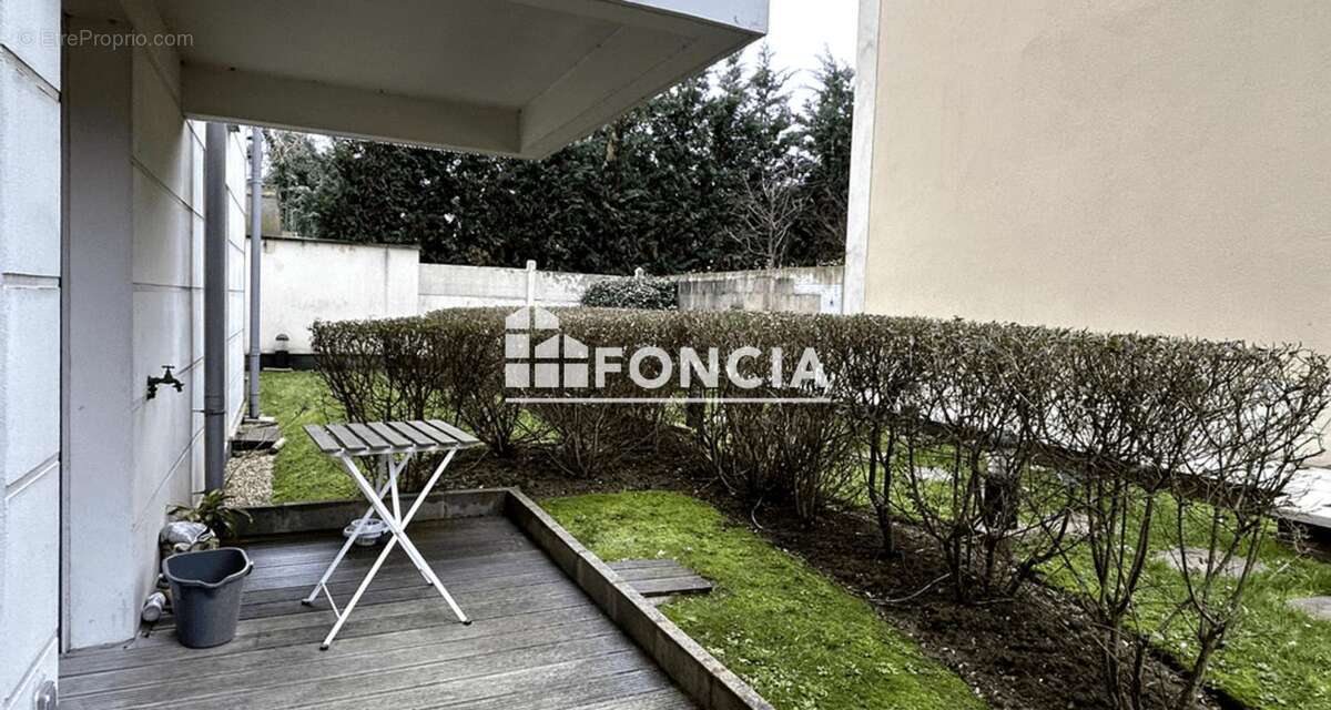 Appartement à QUINCY-SOUS-SENART