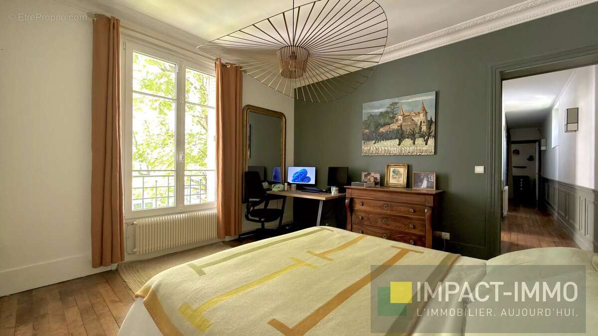 Appartement à ASNIERES-SUR-SEINE