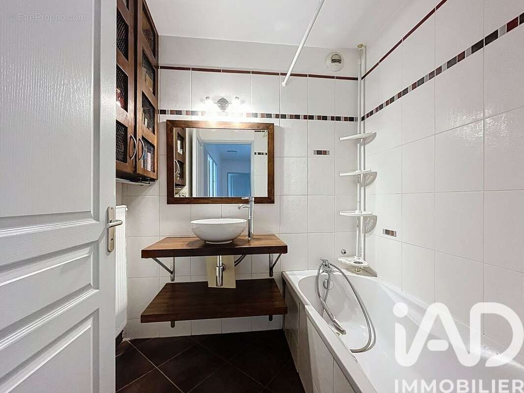 Photo 9 - Appartement à SAINT-PRIEST