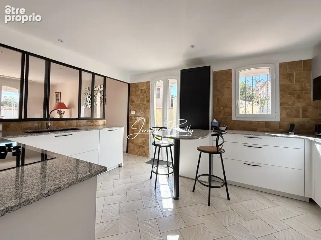 Maison 6 pièces 190 m² à vendre à Saint-Esteve (66240) - photo 11