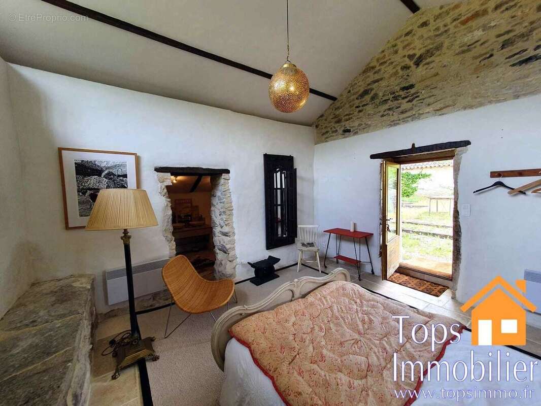 Maison à SAINT-ANTONIN-NOBLE-VAL