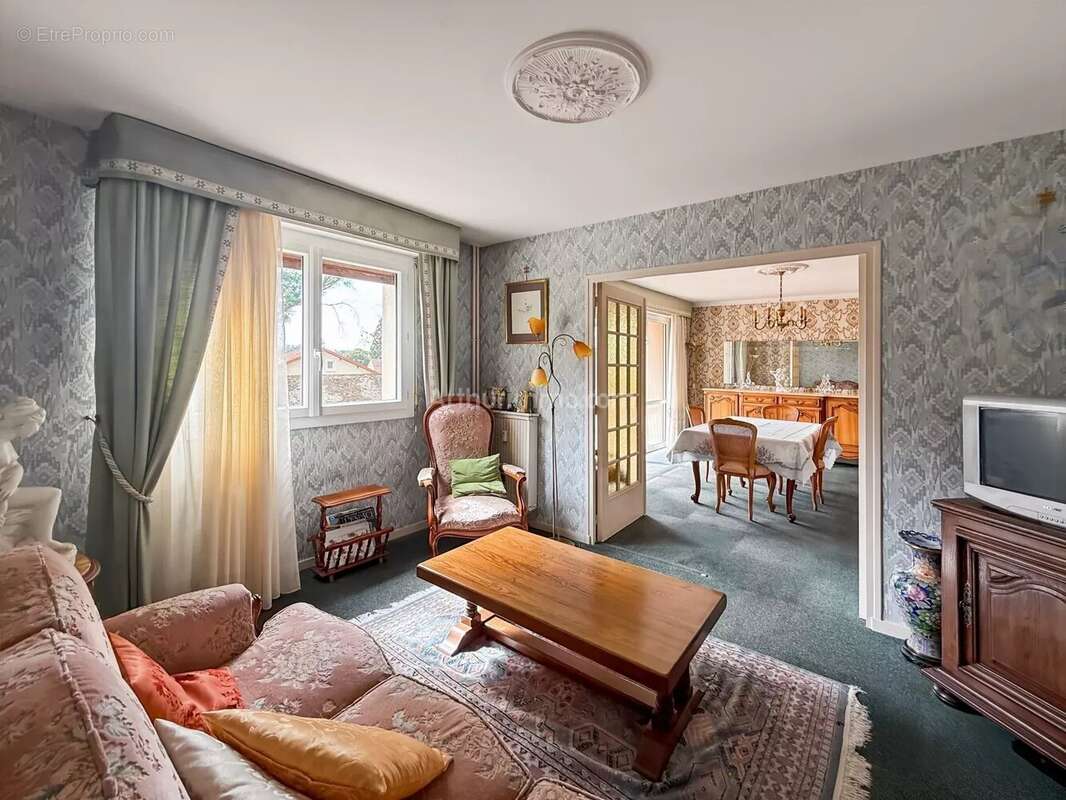 Appartement à SOISY-SUR-SEINE