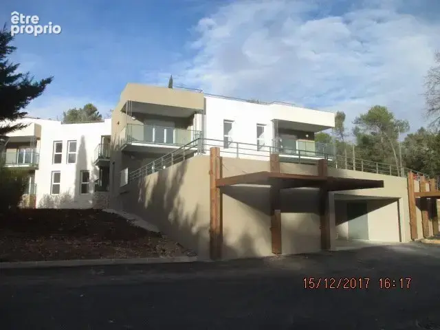 Appartement à VALBONNE