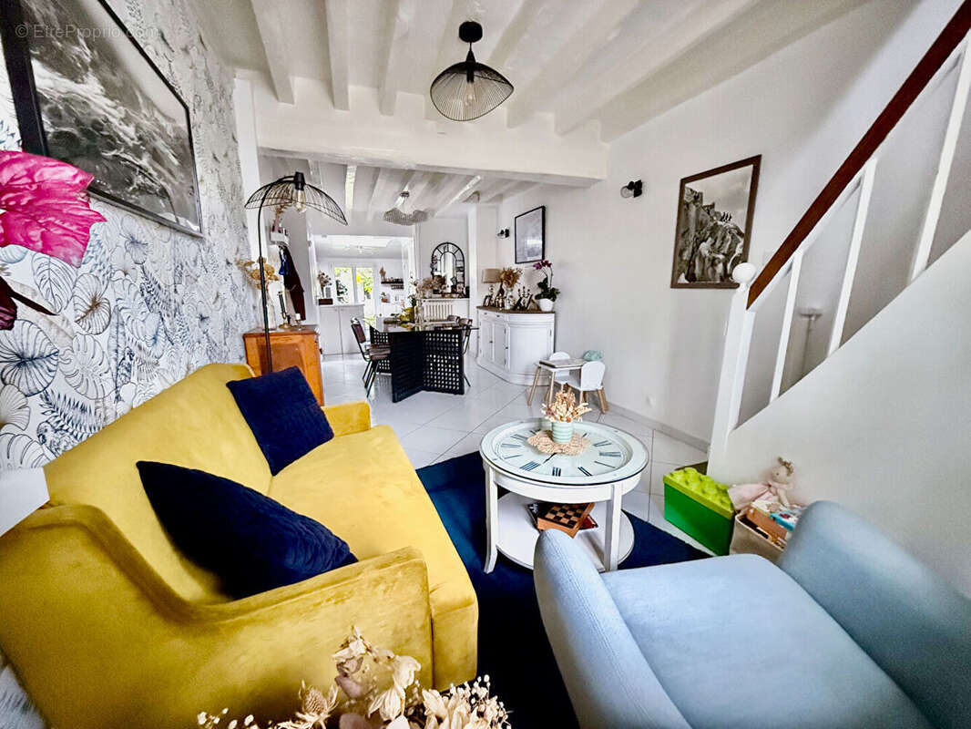 Maison à PIERRELAYE