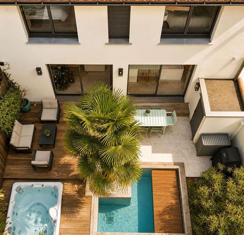 Vente Maison 170m2 BORDEAUX (33800) - photo 14