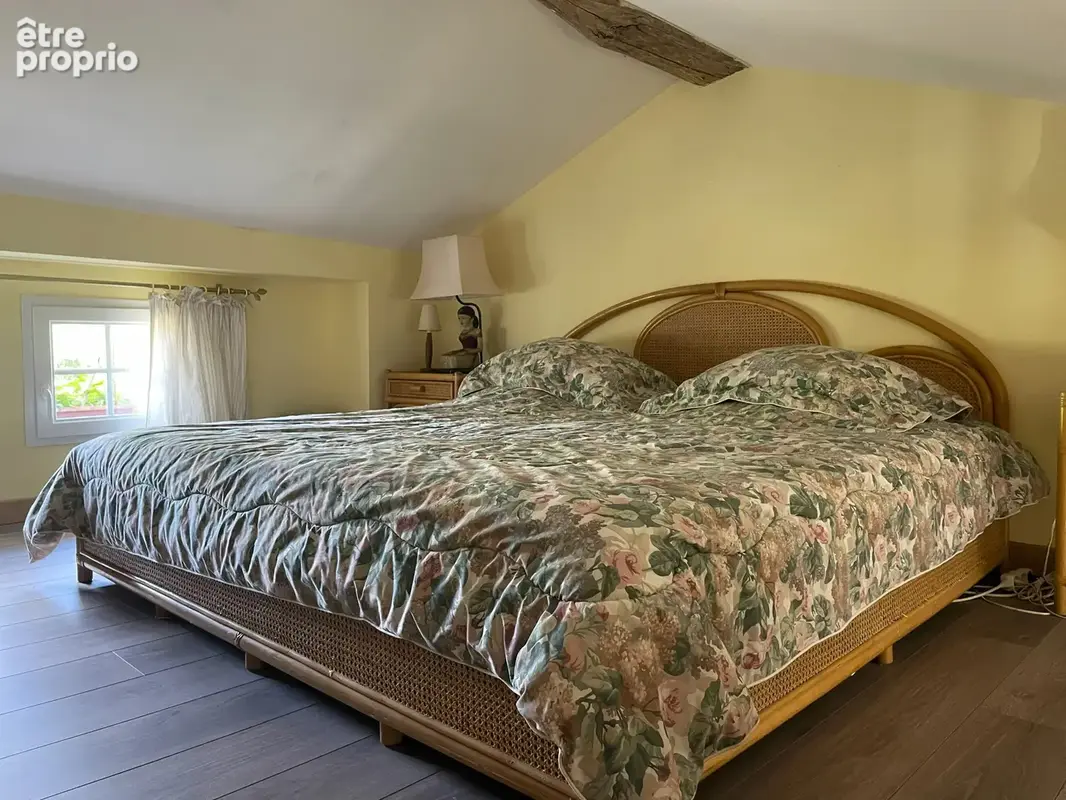 Charmante propriété avec maison d’amis, jolis jardins et vue sur les vignes - photo 8