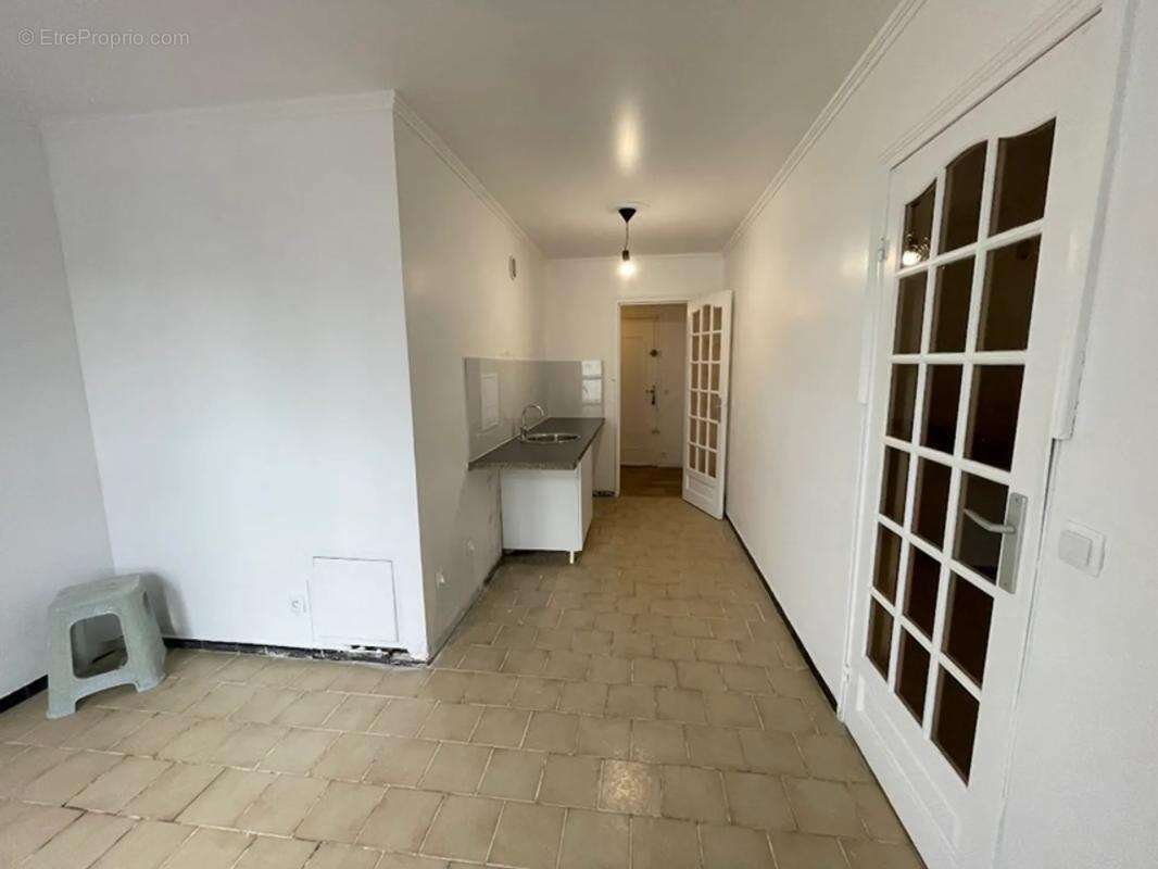 Appartement à DAMMARIE-LES-LYS