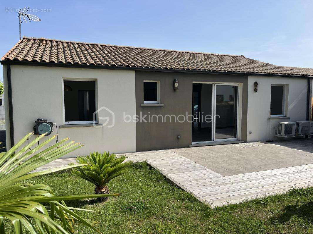 Maison à ETAULES