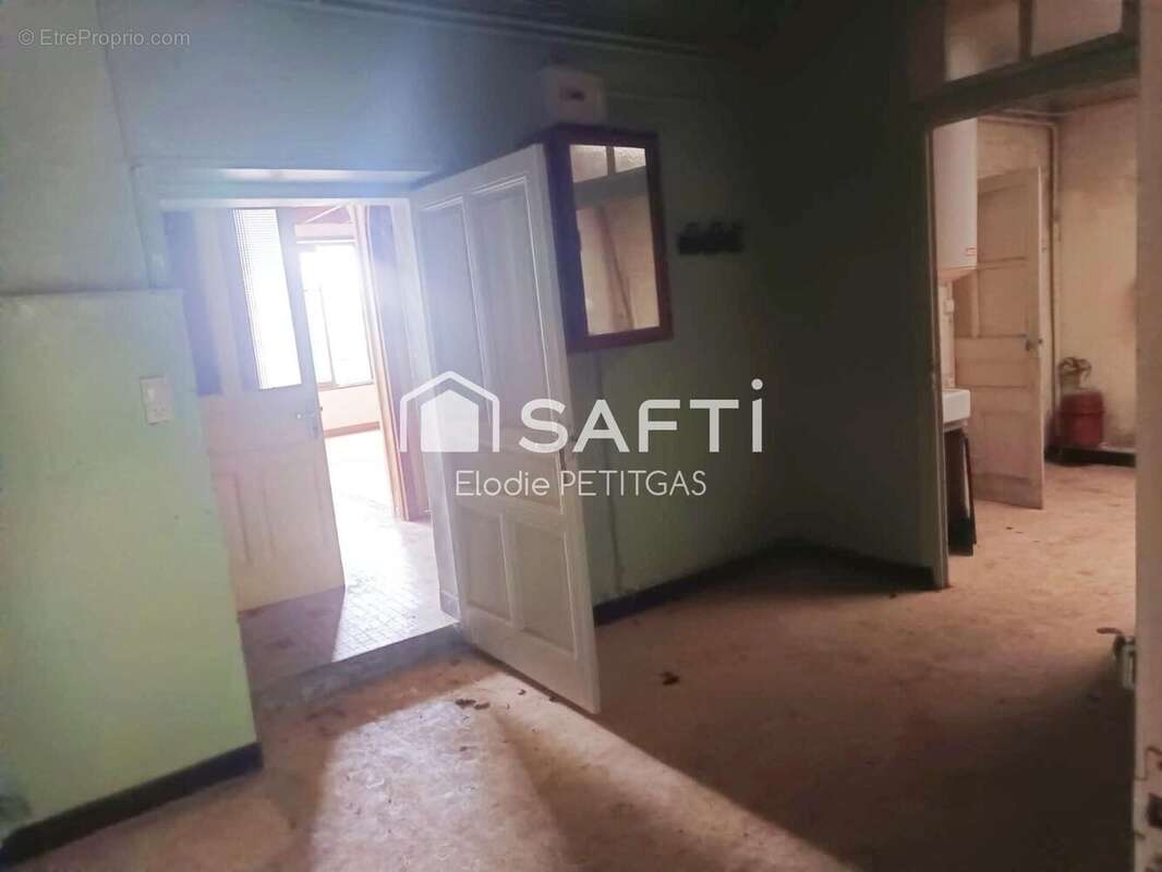 Photo 6 - Maison à MERVENT