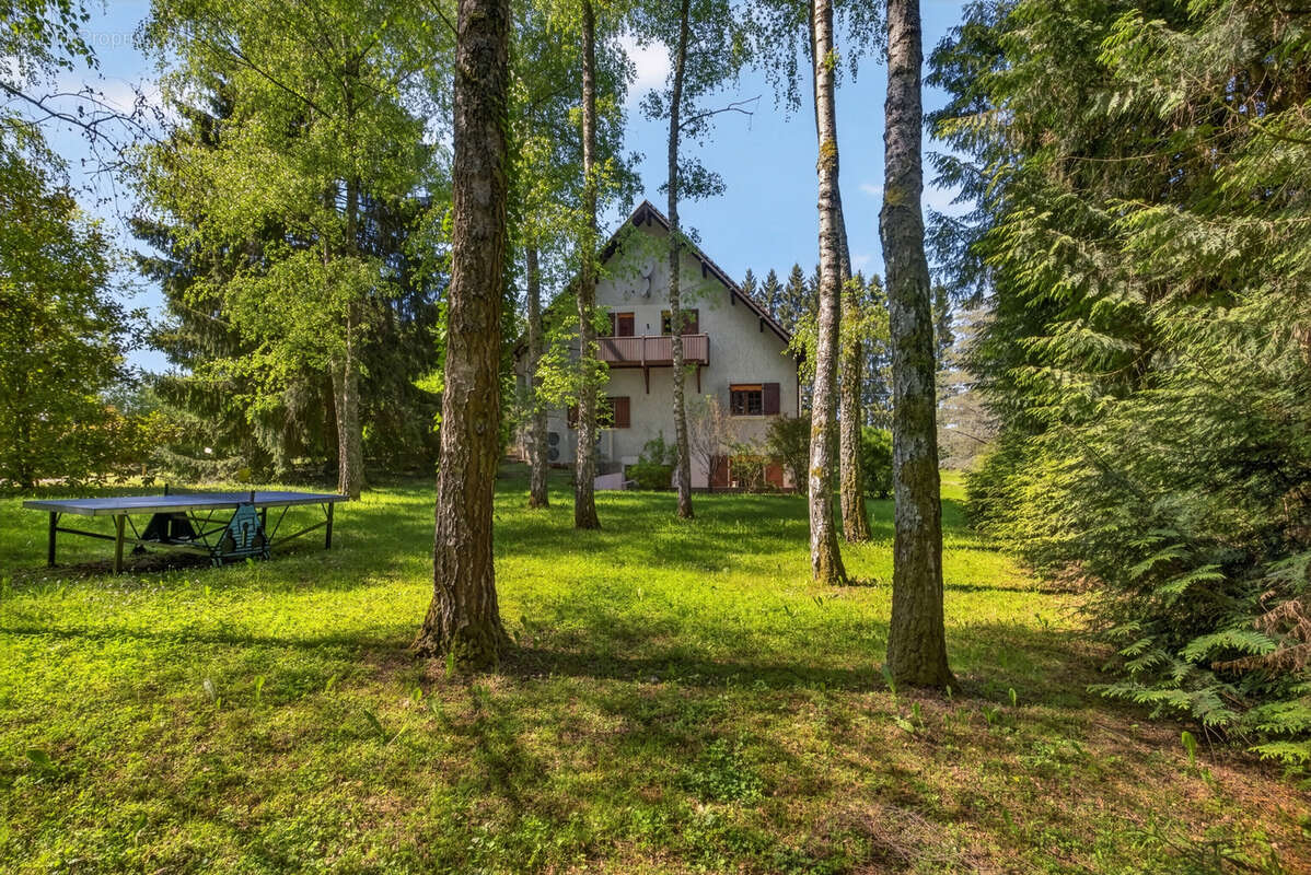 Maison à LA TOUR-DU-PIN