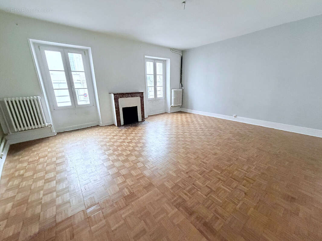 Maison à LA ROCHELLE