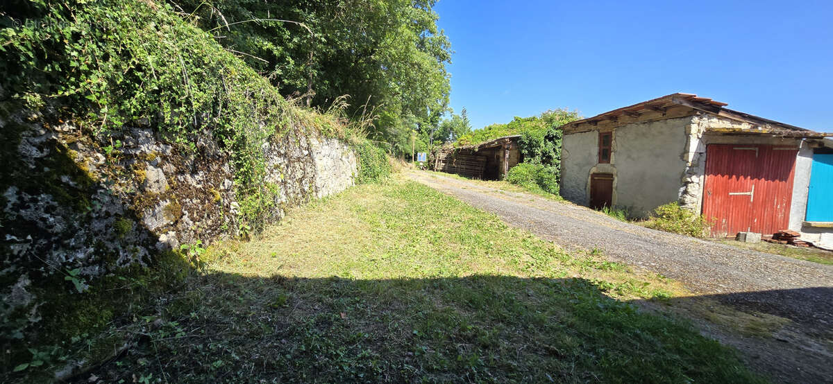 Maison à CHANAZ