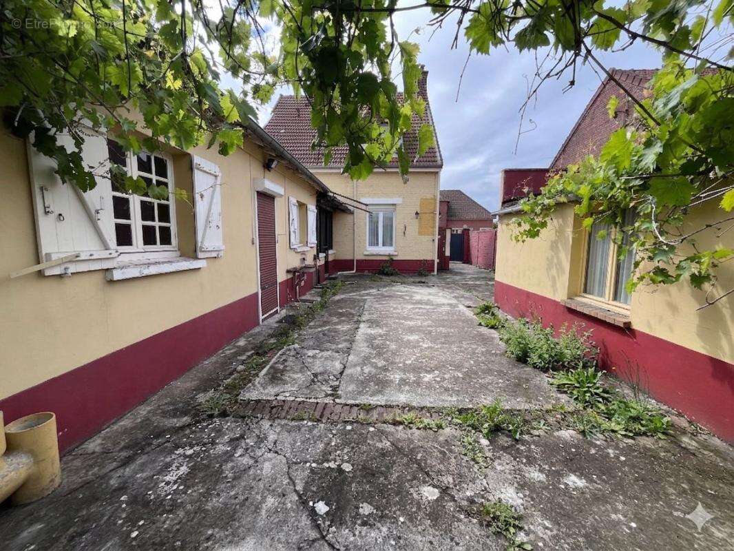 Maison à Vendre TERGNIER - photo 2