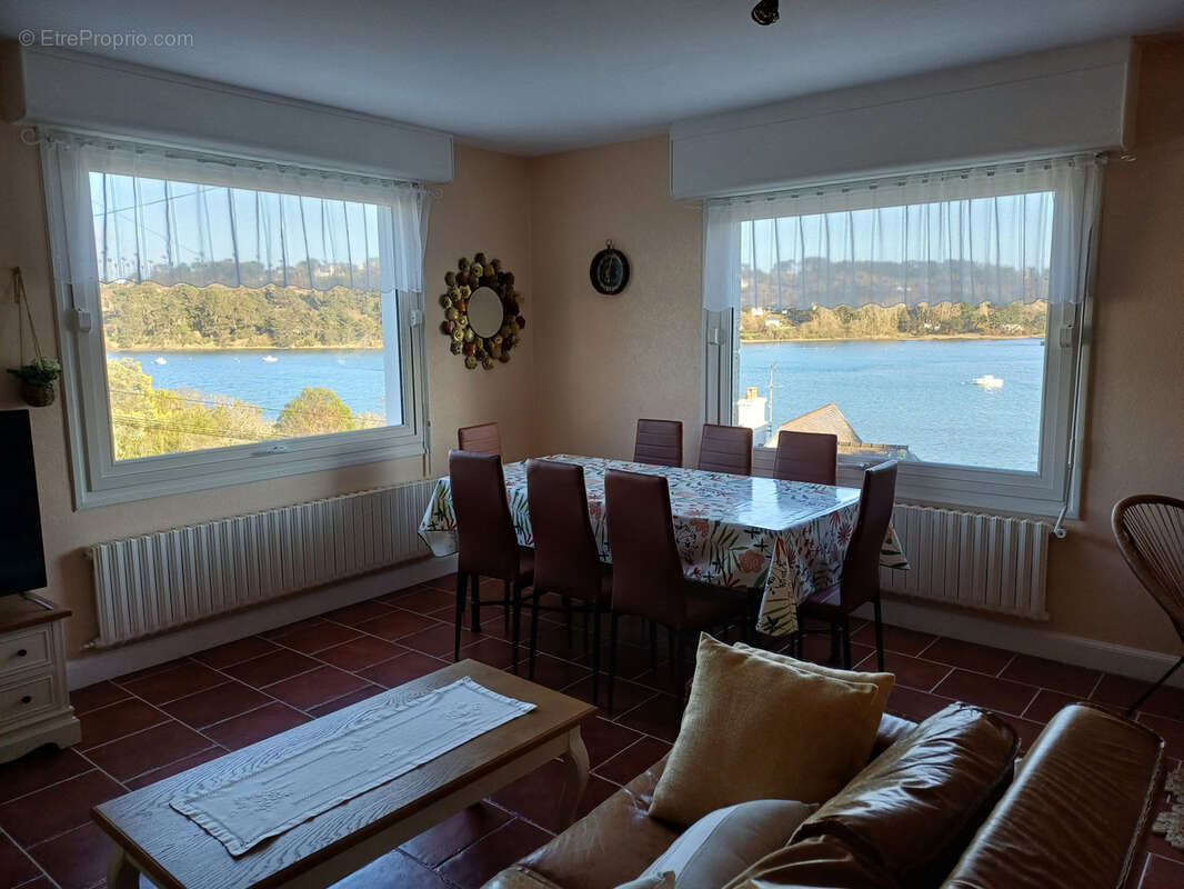 Maison à PLOUGASNOU